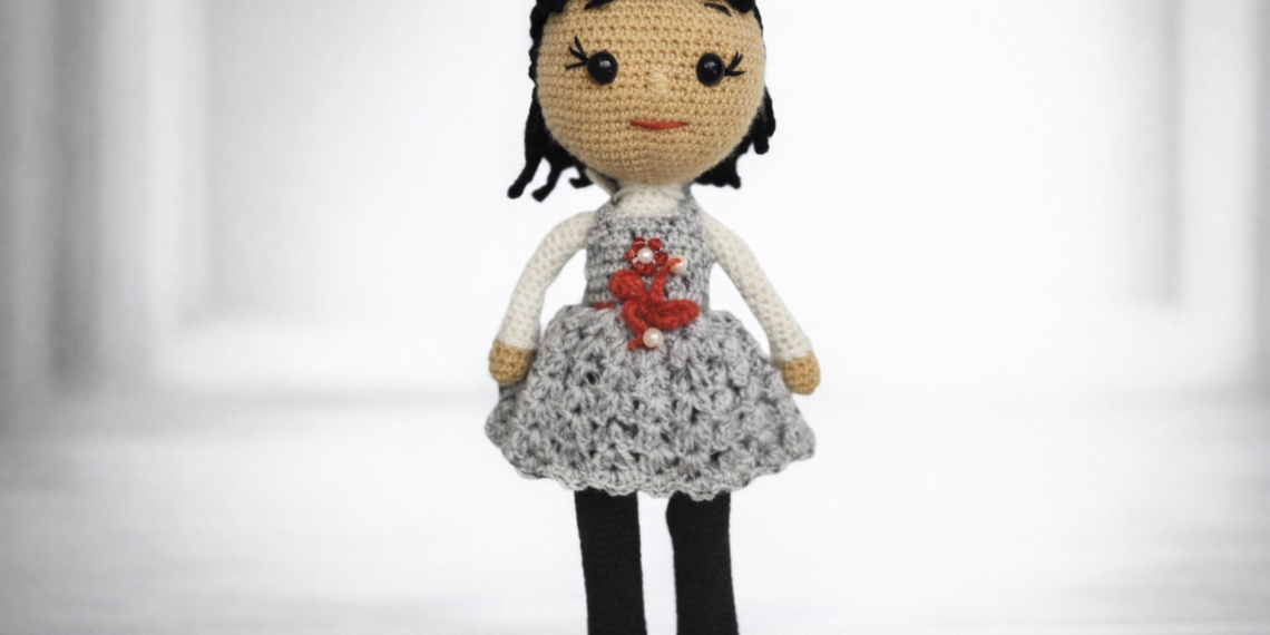 باترون دمية لين بالكروشيه