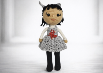 باترون دمية لين بالكروشيه